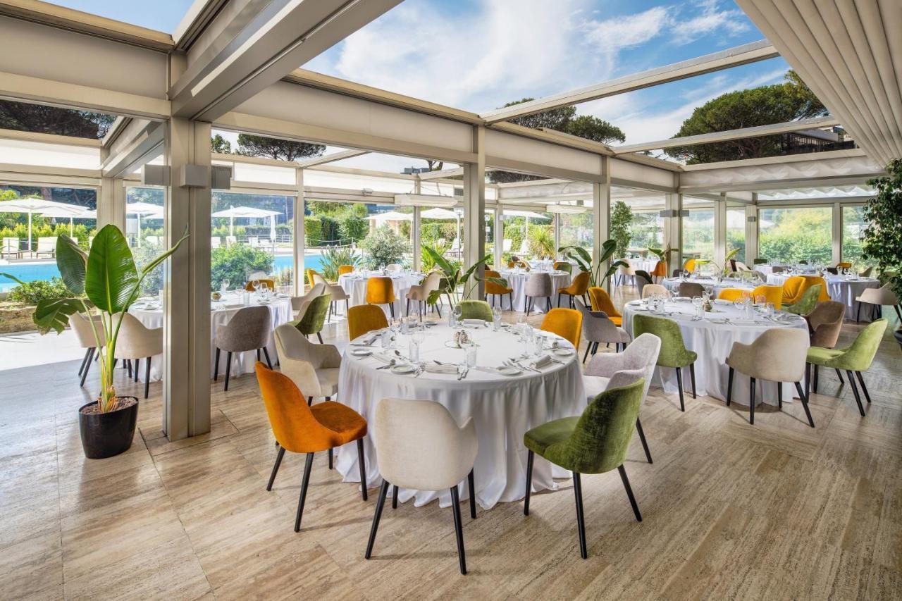 Holiday Inn Rome - Eur Parco Dei Medici, an IHG Hotel Esterno foto