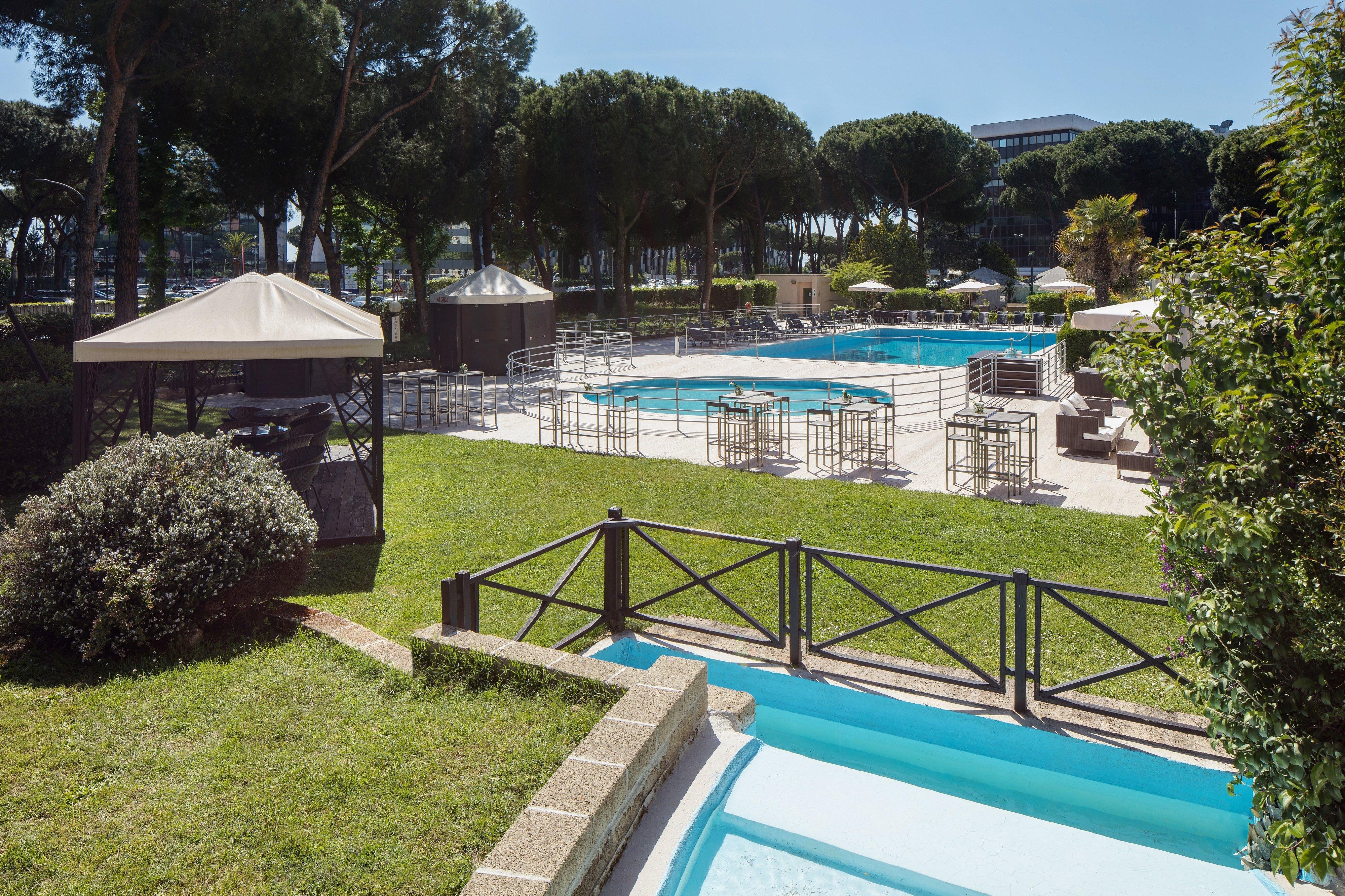 Holiday Inn Rome - Eur Parco Dei Medici, an IHG Hotel Esterno foto