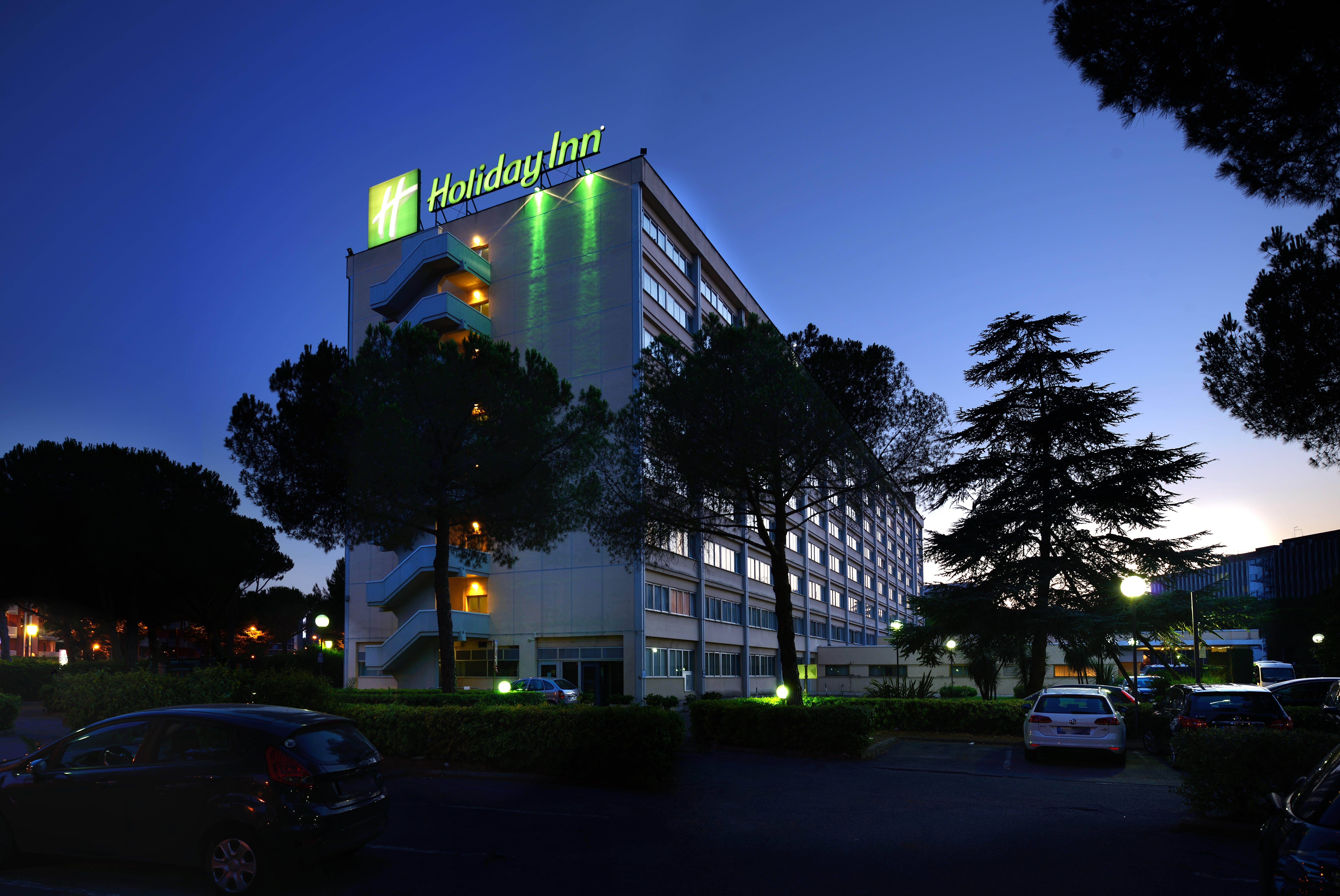 Holiday Inn Rome - Eur Parco Dei Medici, an IHG Hotel Esterno foto