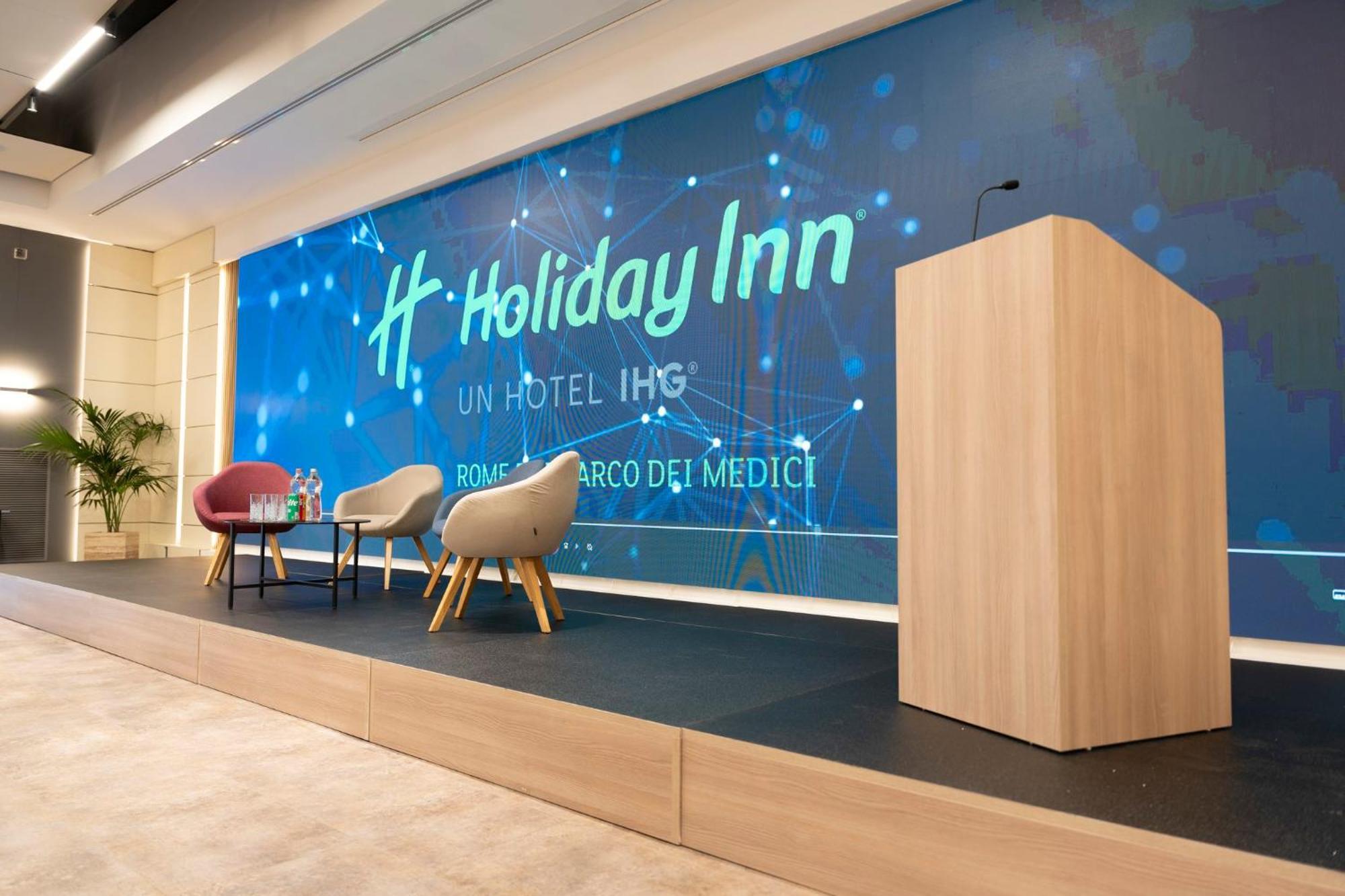 Holiday Inn Rome - Eur Parco Dei Medici, an IHG Hotel Esterno foto