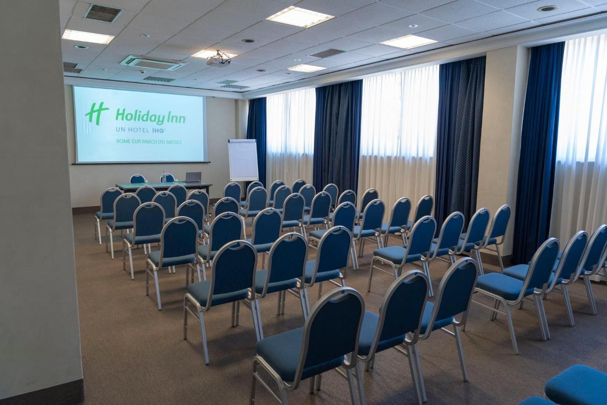 Holiday Inn Rome - Eur Parco Dei Medici, an IHG Hotel Esterno foto